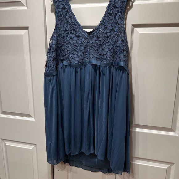 David’s Bridal Elegant Blue Lace Dress 30 NWT - Picture 2 of 3